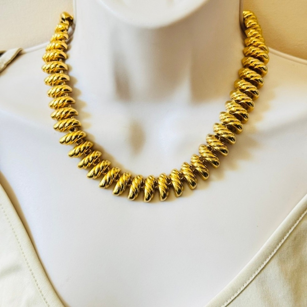 Erwin Pearl Ribbed Curved Link Collar Necklace VTG Statement Elegant Gold Plated
